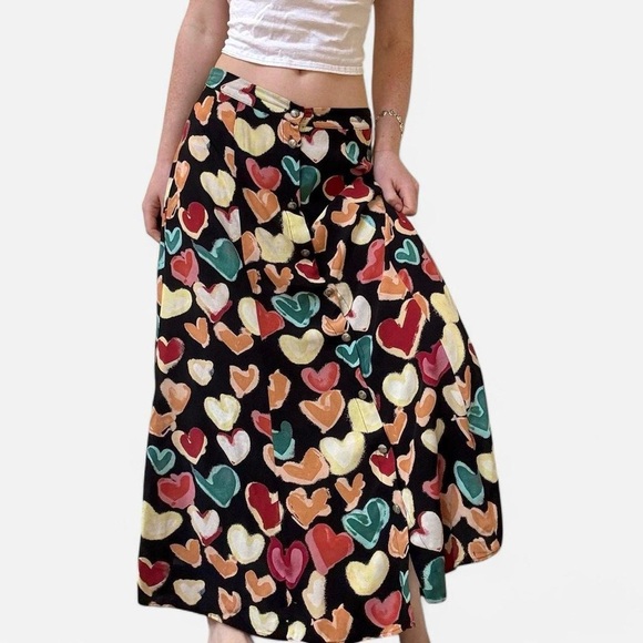 Terry Ward Dresses & Skirts - Vintage button up maxi skirt with heart pattern